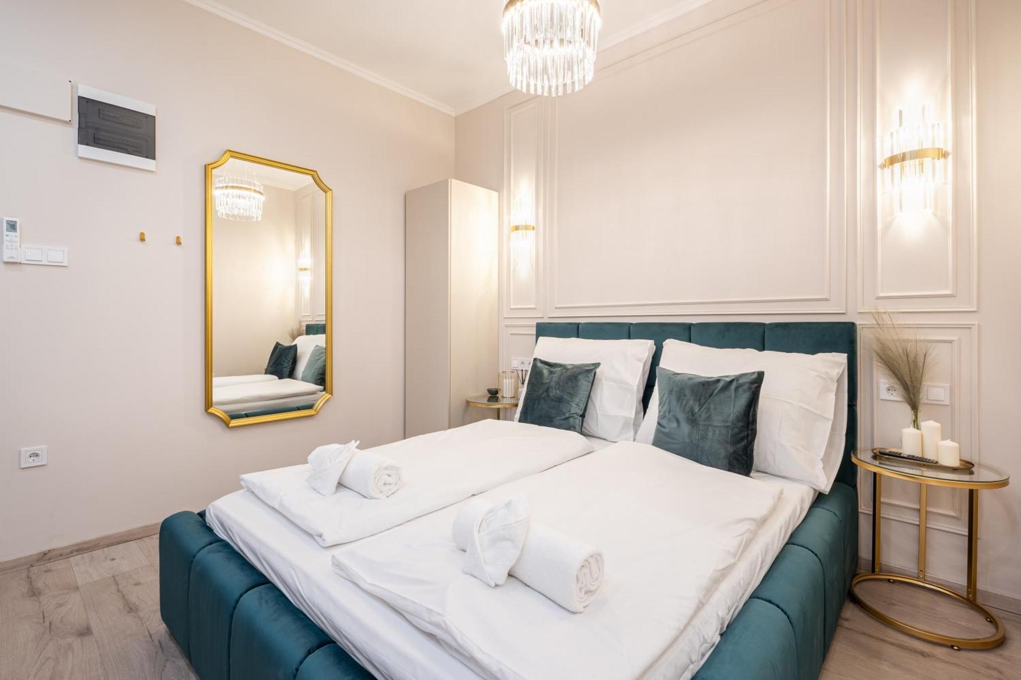 Kiraly 33 - Hidden Gem - Best Location By Bqa Budapest Exterior photo